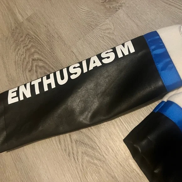 Biker style crop jacket - Picture 3 of 3